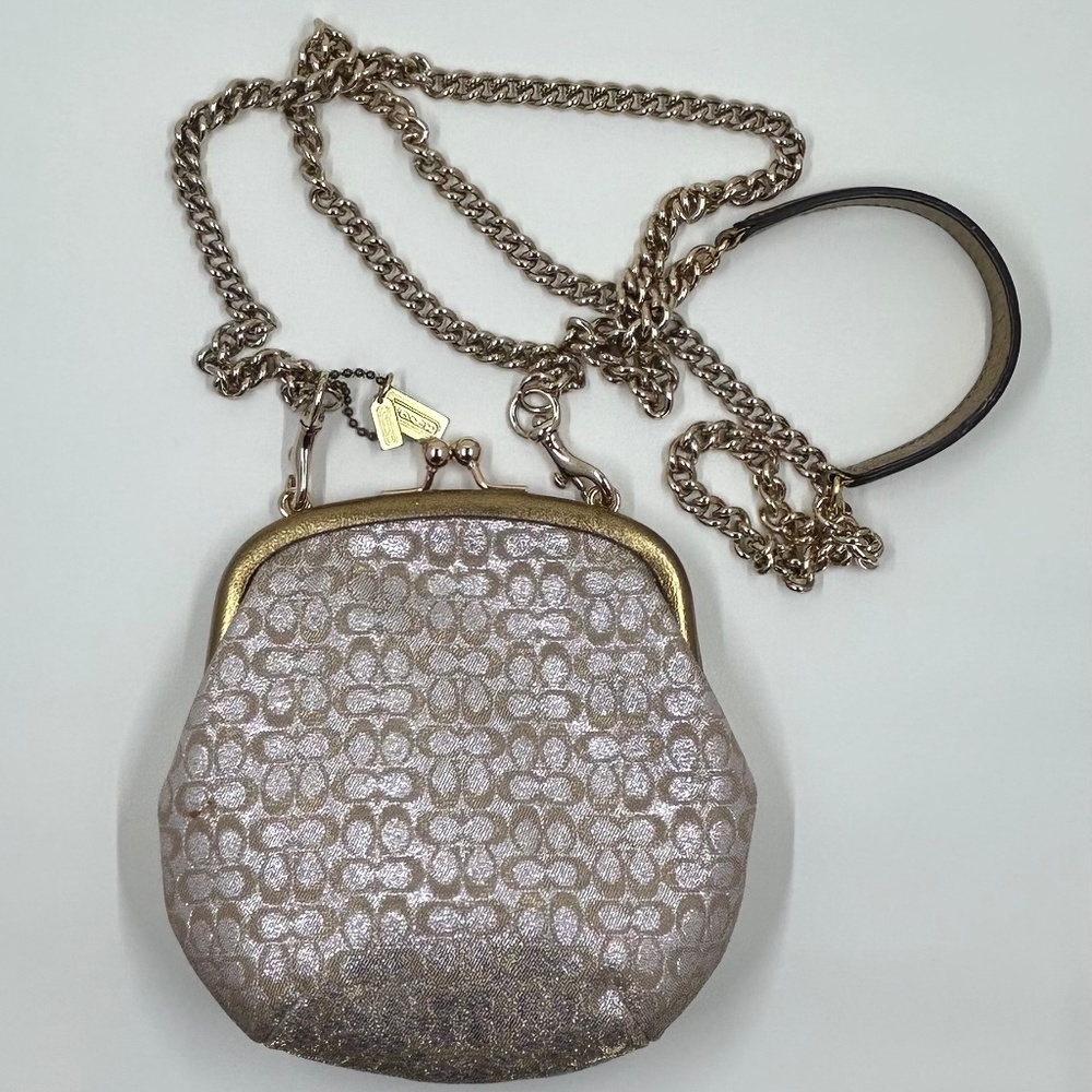 ✨COACH Vintage Clutch - One of a Kind! ✨